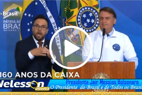 Bolsonaro Afirma Sobre Religião: "O Estado Aqui é Laico, Mas Seu Presidente e Seus Ministérios é Cristão!"