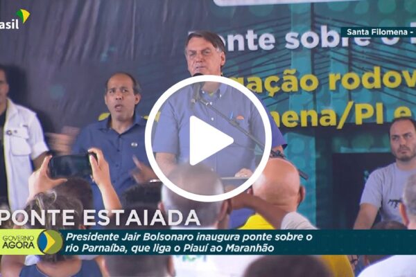 Presidente Bolsonaro sai em defesa dos trabalhadores informais e diz que eles "foram esquecidos pelos que mandaram fechar comércios e destruíram empregos"