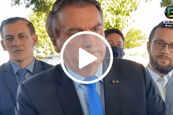 Bolsonaro sobre Covaxin: "Inventaram a corrupção virtual, não recebemos uma dose, não pagamos um centavo"