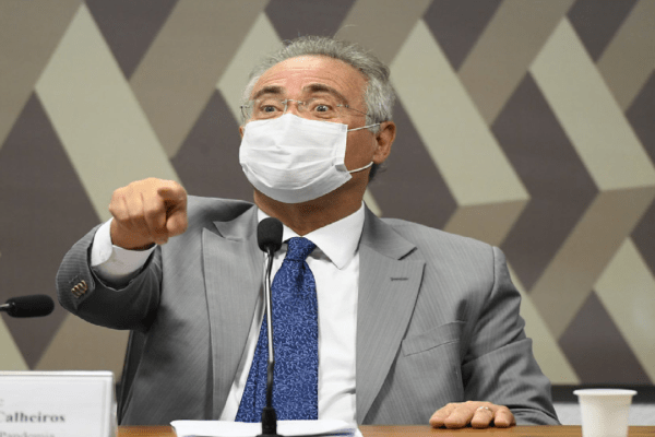 Renan Calheiros quer avaliação psiquiátrica em Bolsonaro