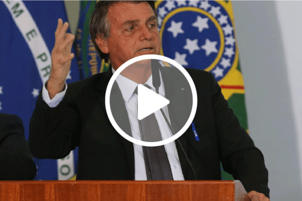 Bolsonaro: "Voto impresso é a certeza de que não haverá manipulação."
