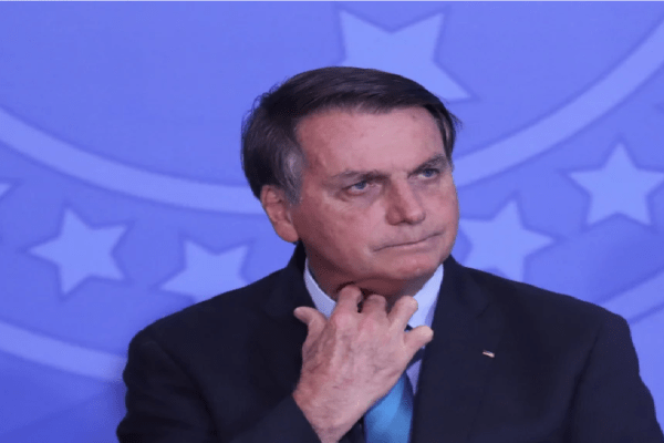 Bolsonaro deve depor no TSE em inquérito que investiga falas do presidente sobre fraudes nas eleições