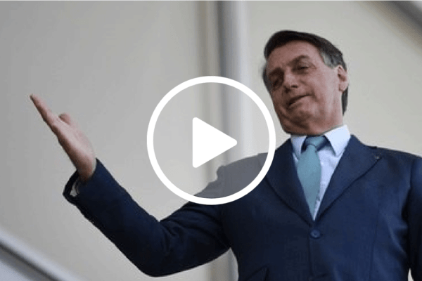 Bolsonaro fala da ditadura da toga e critica Alexandre de Moraes e Barroso