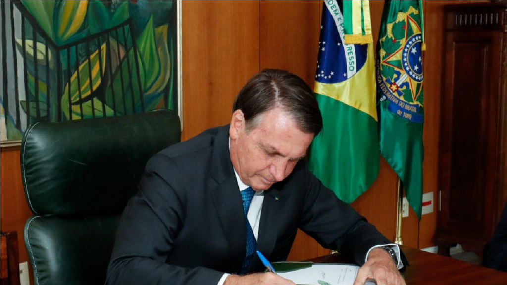 Bolsonaro pretende reduzir a 10% a adição de biodiesel ao diesel