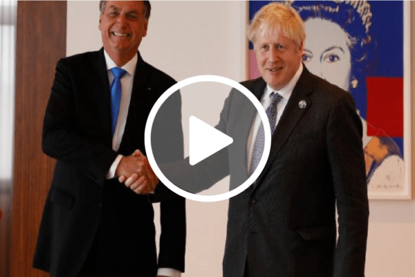 Boris Johnson se diz ‘encantado’ ao conhecer Bolsonaro em Nova York