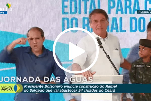 Bolsonaro sobre criação do Auxílio Brasil: "Ninguém vai furar teto"