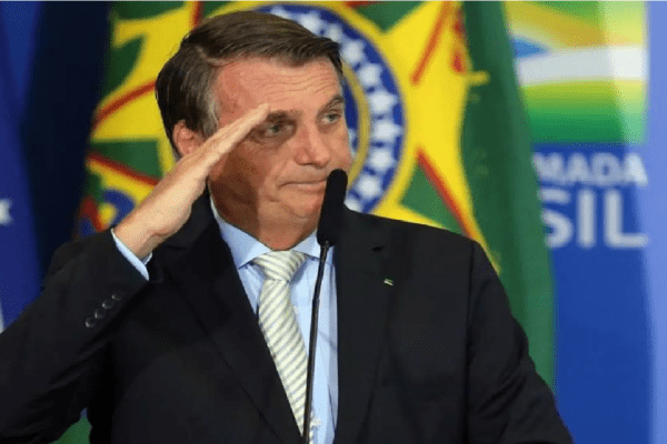 Governo cancela cerimônia de lançamento do Auxílio Brasil