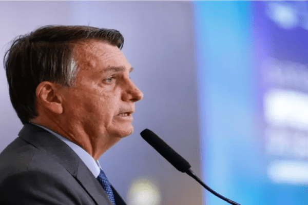 Jornal O Globo diz que acusar Bolsonaro de genocídio é “abuso”