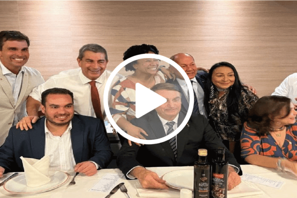 Em Brasília, Bolsonaro participa de jantar com Valdemar e PL