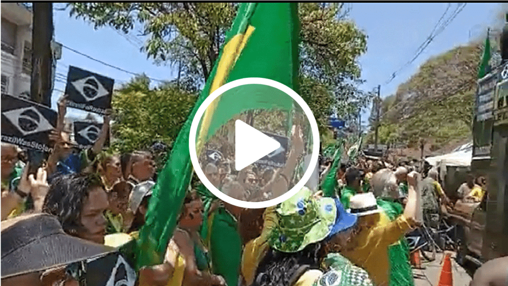 Em Belo Horizonte, protesto contra Lula acontece em frente ao 4ª Região Militar do Exército