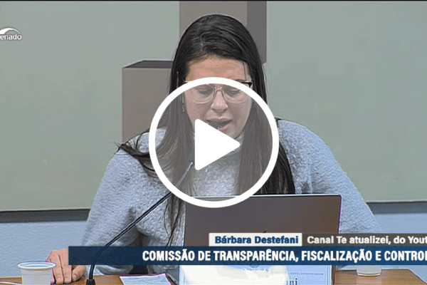 Barbara Te Atualizei, Chorando, Implora a Senadores Por Socorro: "Socorro! Socorro!"