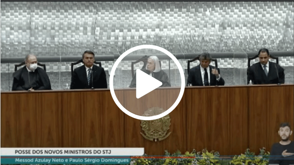 Bolsonaro participa da posse dos novos ministros do STJ 