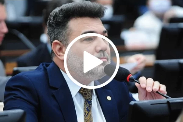 Marco Feliciano critica viés da mídia sobre atos em Brasília