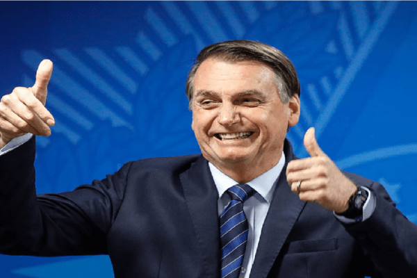 Presidente Bolsonaro anuncia arrecadação federal de novembro