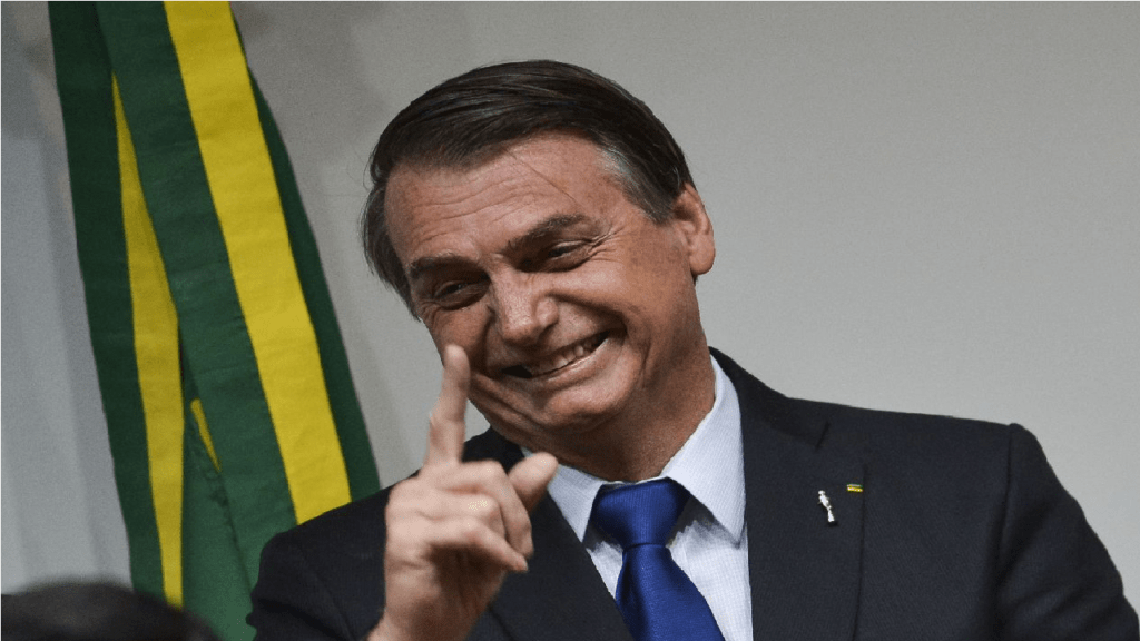 Presidente Bolsonaro publica vídeo com recordes de seu governo