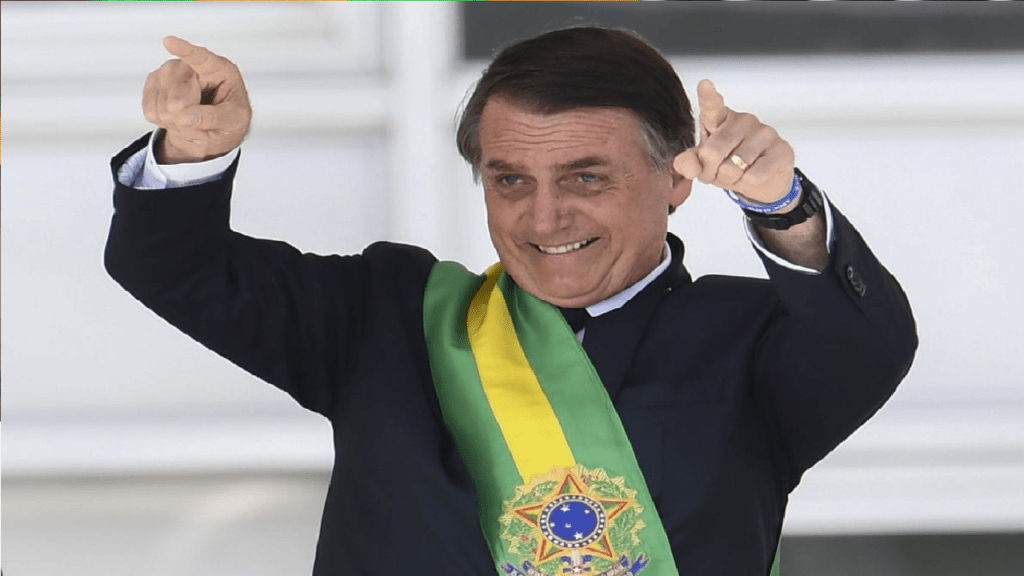 Presidente Bolsonaro veta transformação das emendas de relator em despesas discricionárias