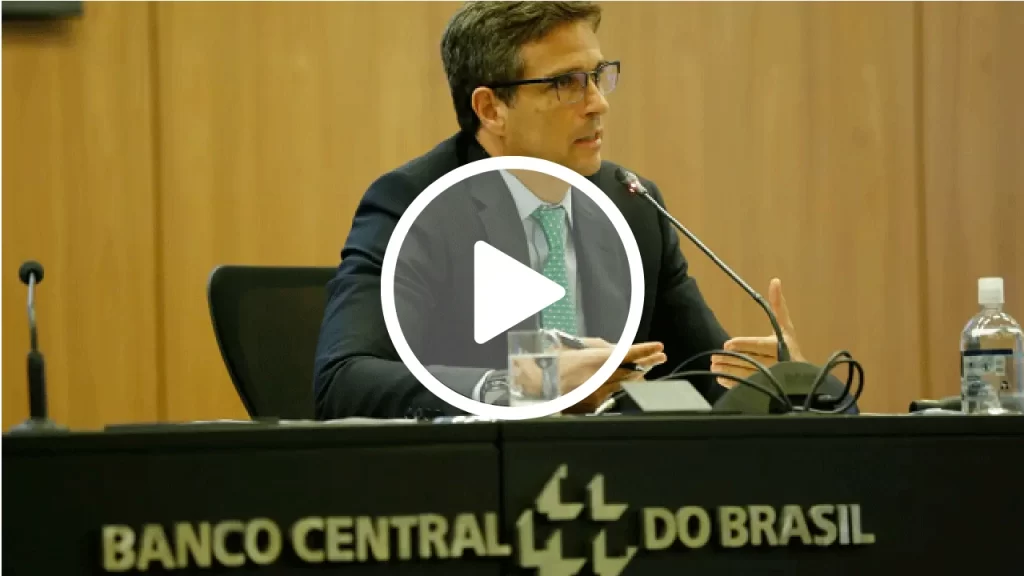 Campos Neto rebate Lula e diz que Banco Central e políticos têm “diferentes interesses"