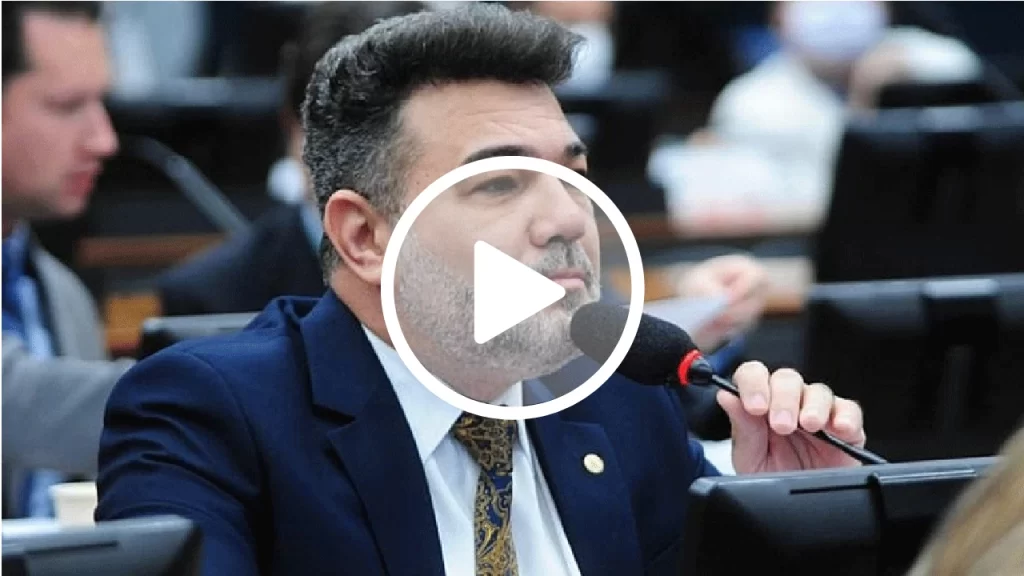 Marco Feliciano questiona intenção do governo Lula de sigilo sobre atos