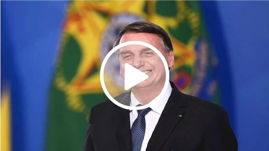Aniversariante, Bolsonaro recebe mensagens de parabéns de aliados